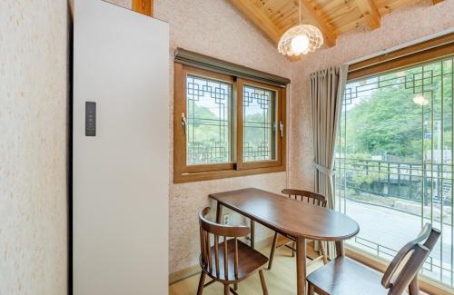 Hwagae House | Hadong Hanok Pension The Better Day