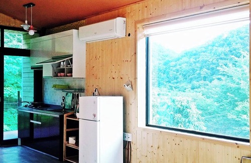 Hwagae House | Hadong Jayeoneuro Pension