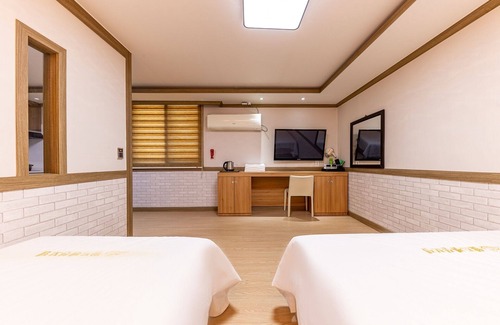 Haenam Hotel | Haenam World Pension