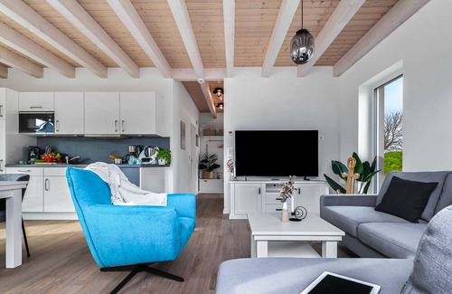 Busum House | Hafenliebe- Nordsee- und Strandnah, Terrasse, Infrarotsauna, Modern