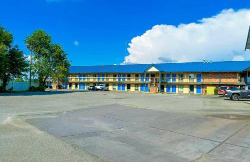 Hahira Hotel | Hahira Inn By OYO near Valdosta