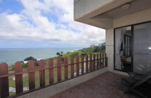 Shoufeng House | Haiming Wei B&B