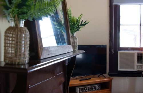 Ballimore Hotel | Hair of the Dog Inn