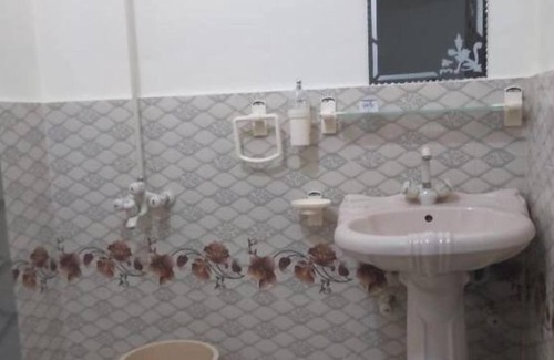 Shikarpur Hotel | Haji Dream Land Hotel