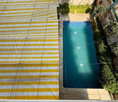 Halat Hotel | Halat sailing club Guest house