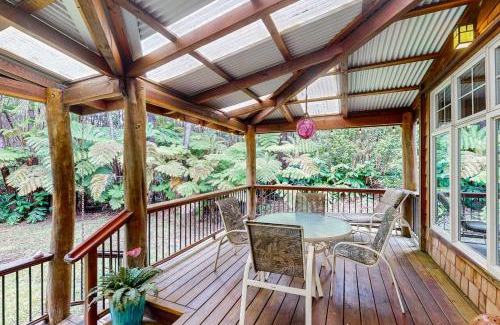 Volcano House | Hale Hapu'u