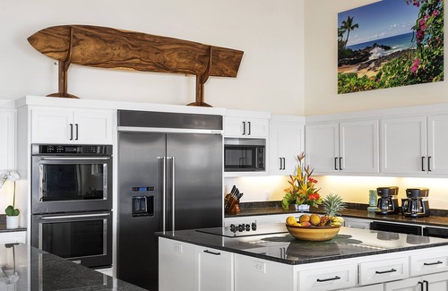 Kailua-Kona House | Hale Pua: Private Oceanfront Luxury Home w/Pool, Spa, AC & Lanai - Relax & Enjoy