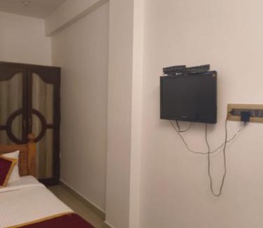 Karaikal Hotel | Haleema Residency