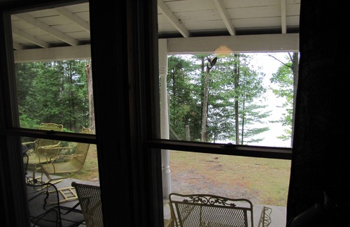 Alden House | Half Price Fall Color Discount. 3 day minimum