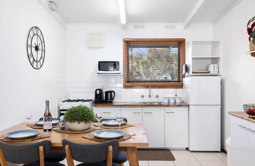 Halls Gap Apartment | Halls Haven Holiday Units
