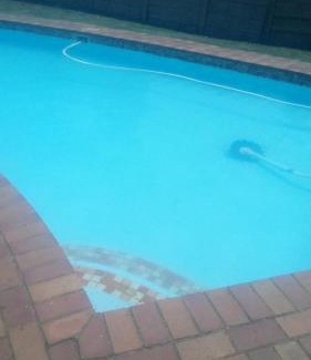 Pietermaritzburg Bed & Breakfast | Hally&Kim Guest house