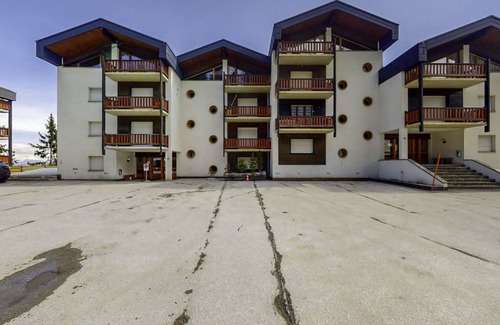 Vex Apartment | Hameau D01 by Interhome