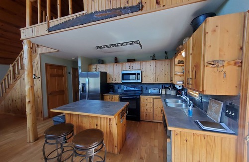 Big Clifty Shores Cabin | Hamley-Lakefront Retreat is Located on 145 Peaceful Acres