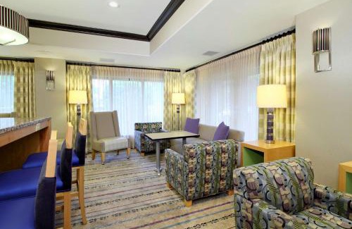 McKinney Hotel | Hampton by Hilton Austin South - I-35 & Ben White