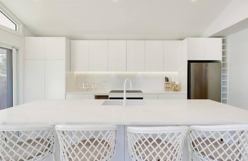 Killcare Heights House | 'Hampton Heights' by Accom Holidays