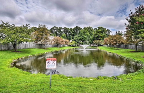 Fox Hill - Grandview Cottage | Hampton Home w/Fireplace + Close to Beaches!