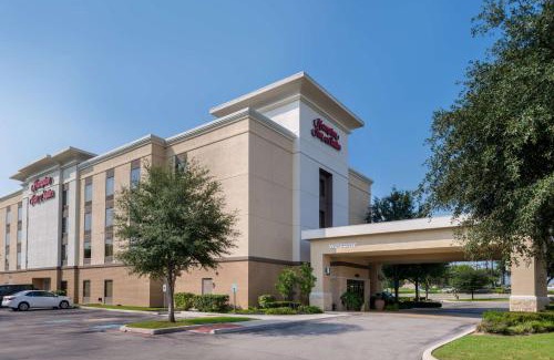 Schertz Hotel | Hampton Inn and Suites Schertz