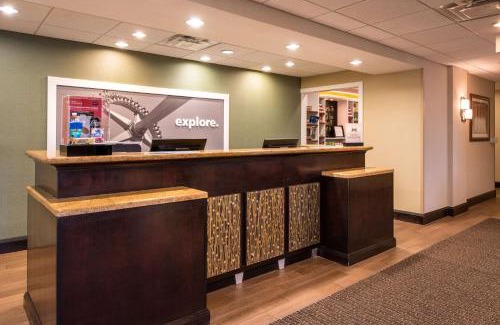 Schertz Hotel | Hampton Inn and Suites Schertz