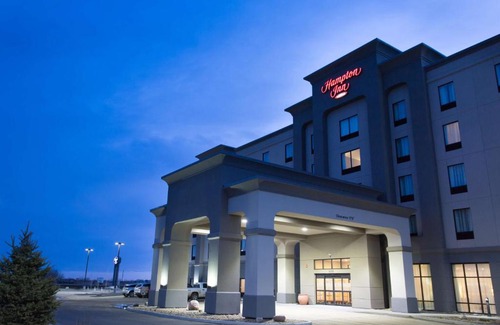 County of Vermilion River Hotel | Hampton Inn by Hilton Lloydminster