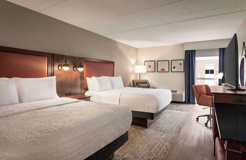 The Vista Hotel | Hampton Inn Columbia-Downtown Historic District