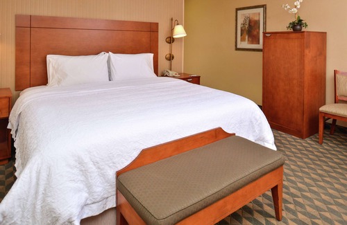 Harrison Hotel | Hampton Inn Harrison