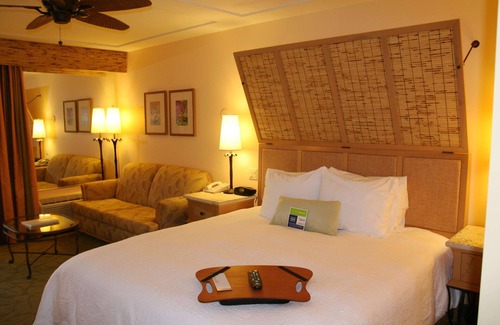Key Largo Hotel | Hampton Inn Key Largo Manatee Bay
