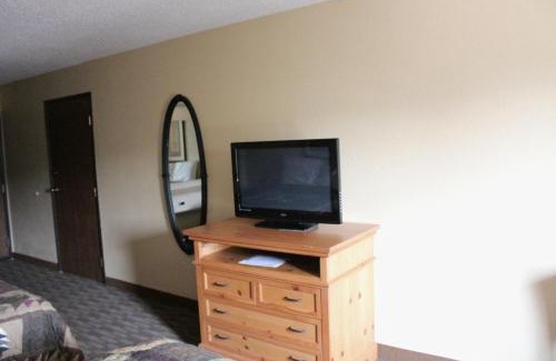 Deadwood Hotel | Hampton Inn Lead