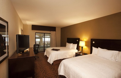 Marquette Hotel | Hampton Inn Marquette/Waterfront