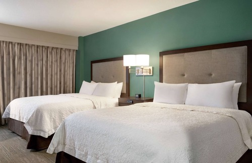 Touro Hotel | Hampton Inn New Orleans-St. Charles Ave./Garden District