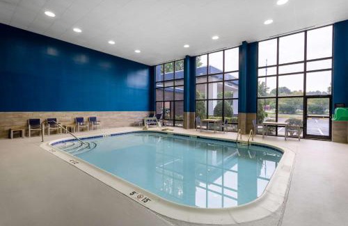 Midlothian Hotel | Hampton Inn Richmond-SW Hull Street