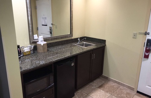 Lakeway Hotel | Hampton Inn & Suites Austin - Lakeway