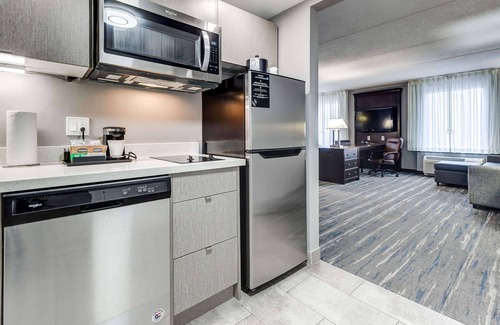 Brantford Hotel | Hampton Inn & Suites by Hilton Brantford Conference Centre
