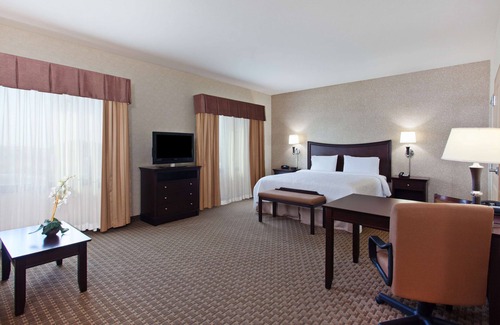 Alameda Hotel | Hampton Inn & Suites Oakland Airport-Alameda