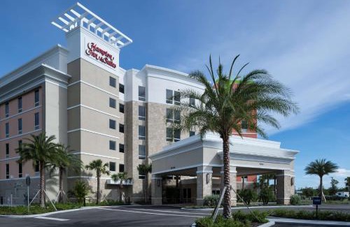 Port Canaveral Hotel | Hampton Inn & Suites Cape Canaveral Cruise Port, Fl