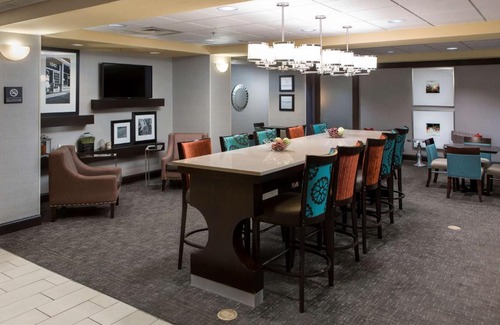 Troy Hotel | Hampton Inn Troy