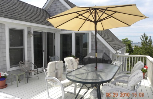 Napeague House | Hampton's Beach House With Dunes, Views & Ambiance! Ocean & Bay Beaches!