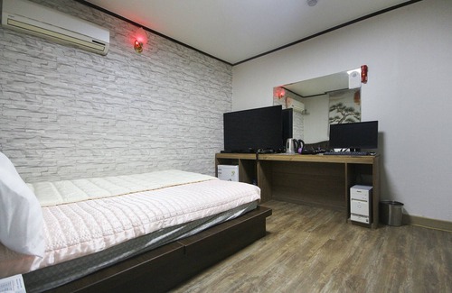 Sangbaek Hotel | Hamyang Byeolgung