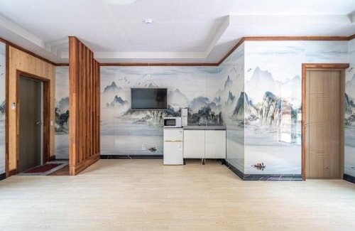 Seocheon House | Hana Soop Gwangwang Nongwon