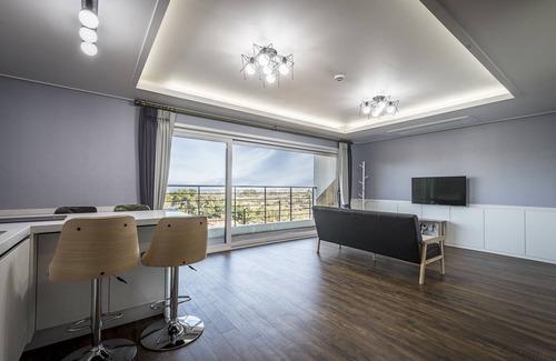 Gujwa House | Handongiizen