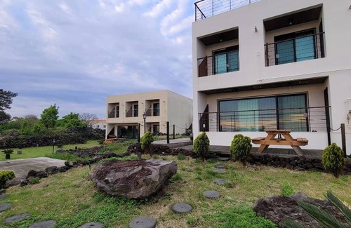 Gujwa House | Handongijen Pension