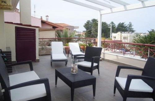 Haniotis House | Hanioti Home