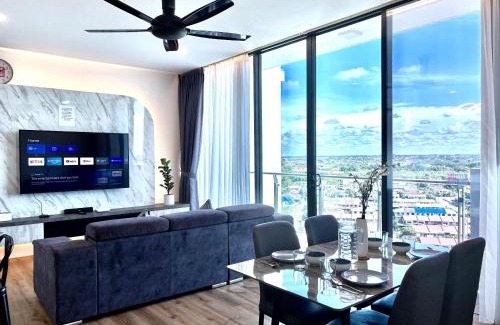 Sibu Apartment | HannsLuxury8Pax2KingBedFreeWIfiPoolWasherDryer ComfortStay7