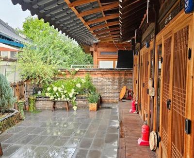Jeonju House | Hanok Saehamano in Jeonju