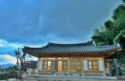 Gurye House | Hanok Stay - JukRokJungSa
