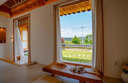 Gyeongju House | Hanok Stay Yeoyeo