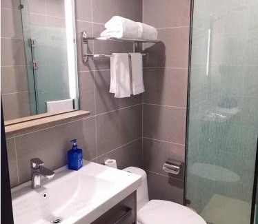 Jinqiao Hotel | Hanting Hotel Shanghai Waigaoqiao Free Trade Zone Jingao Road