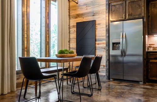 Pickens Cabin | Happy Bears Cabin - Hot Tub, Playset, Arcade