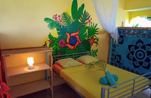 Sainte-Rose House | Happy hippies House