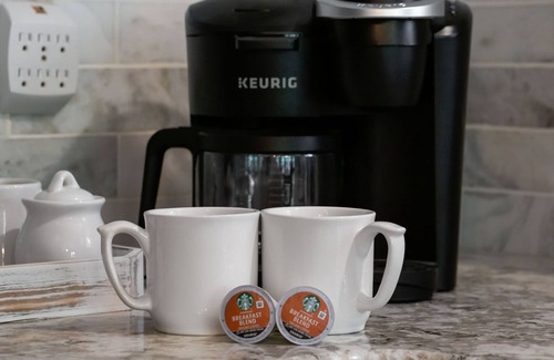 McQueeney House | Happy Hollow on Lake McQueeney!