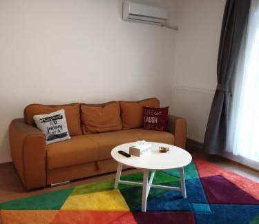Militari Apartment | Happy Home